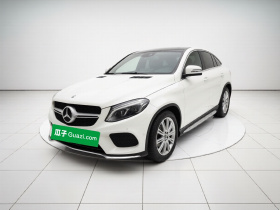 奔驰GLE轿跑 2017款 GLE 320 4MATIC 轿跑SUV