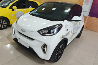 奇瑞QQ 小蚂蚁 2022款 改款 甜粉款 半糖版 三元锂 30.6kWh 30kW 301km
