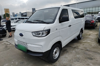 开瑞 江豚E5 2024款 268km 明窗6座版