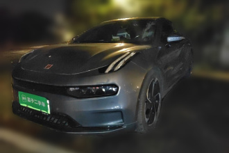 极氪001 2022款 长续航双电机 WE版