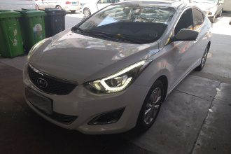 现代 朗动 2016款 1.6L 自动尊贵型