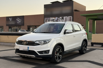 一汽 森雅R7 2017款 1.6L 自动尊贵型