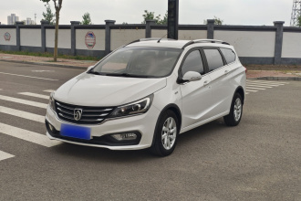 宝骏310W 2017款 1.5L 手动时尚型 国V