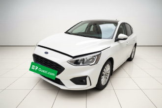 福特 福克斯 2020款 三厢 EcoBoost 180 自动锋潮型