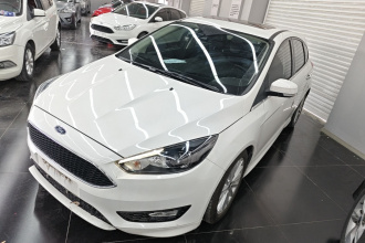福特 福克斯 2015款 两厢 EcoBoost 180 自动运动型