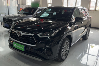 丰田 汉兰达 2022款 380T 四驱尊贵版 7座