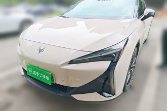 ARCFOX极狐 极狐 阿尔法S5 2025款 560MAX 185kW