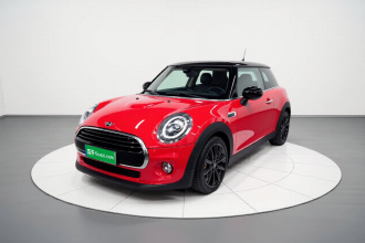 MINI 2019款 1.5T COOPER 艺术家
