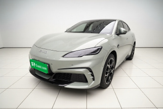 比亚迪 海豹06GT 2025款 智驾版 550四驱热浪版