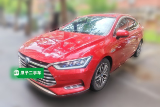 比亚迪 秦Pro新能源 2018款 DM 1.5TI 自动智联锐耀型