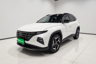 现代 2021款 途胜L 1.5T DCT TOP旗舰版