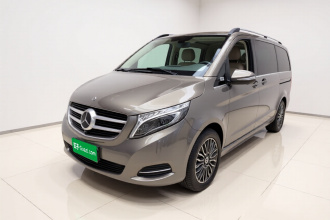 奔驰V级 2018款 V 260 尊贵版 国VI