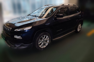 Jeep 自由光 2017款 2.0L 优越版