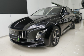 红旗E-QM5 2023款 改款 基础出行版