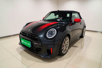 MINI JCW 2025款 JOHN COOPER WORKS CABRIO
