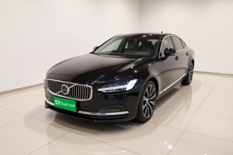 沃尔沃S90 2023款 B5 智远豪华版