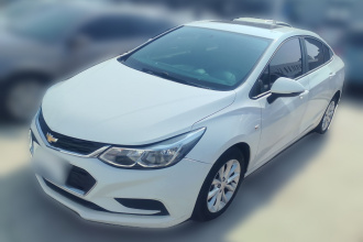 雪佛兰 科鲁兹 2018款 320 自动先锋天窗版