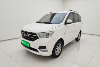 五菱汽车 五菱宏光 2021款 改款 1.5L S舒适型 液压助力LAR