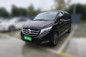 奔驰V级 2017款 V 260 L 尊贵加长版
