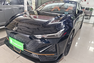 长安UNI-V 2023款 1.5T 运动版