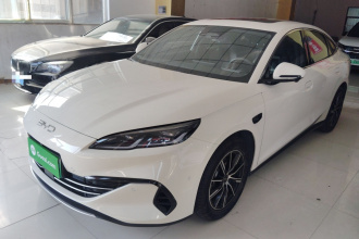 比亚迪 海豹06新能源 2025款 DM-i 智驾版 120KM尊享型