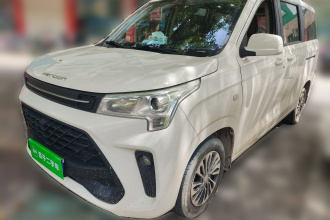 东风风光 风光380 2022款 1.5L 舒适型客车(钢板弹簧)5座