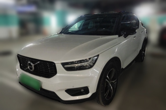 沃尔沃XC40 2021款 T4 四驱智远运动版
