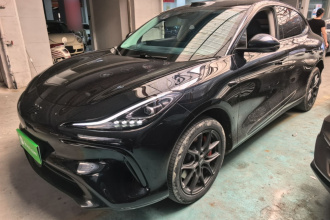 智己汽车 智己LS6 2023款 Max 标准版