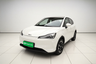 哪吒汽车 哪吒V 2021款 长续航娱乐版升级型
