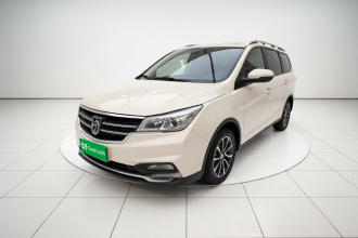 宝骏730 2019款 1.5L 手动时尚型 7座 国V