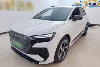 奥迪Q4 e-tron 2024款 50 e-tron quattro 创境曜夜版