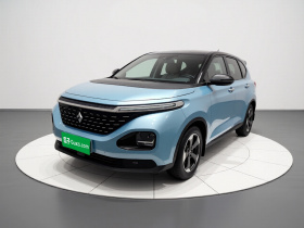 宝骏RM-5 2019款 1.5T CVT 24小时在线尊贵型 7座