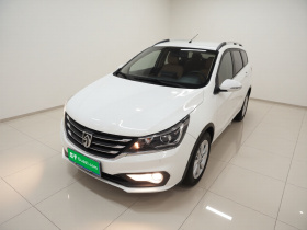 宝骏310W 2017款 1.5L 手动时尚型 国V