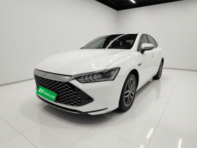 比亚迪 秦PLUS 2023款  冠军版 DM-i 120KM超越型