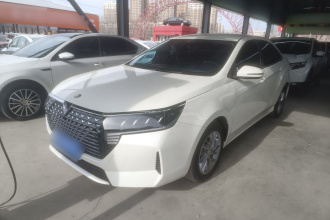 启辰D60 2023款 PLUS 1.6L XE CVT潮领版