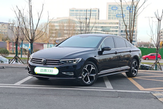 大众 迈腾 2023款 200万辆纪念版 330TSI DSG领先型