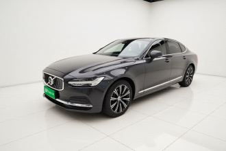 沃尔沃S90 2022款 B5 智逸豪华版