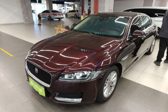 捷豹XFL 2017款 XFL 2.0T 240PS 豪华版