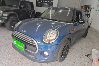 MINI 2016款 1.5T COOPER 五门版