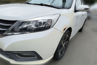 众泰Z300 2016款 1.5L 手动豪华型