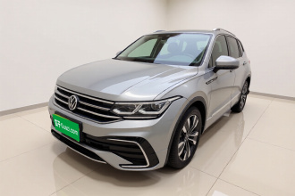 大众 途观L 2022款 330TSI 自动两驱R-Line旗舰版