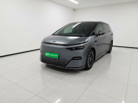 小鹏X9 2025款 纯电 星舰版