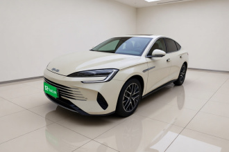 比亚迪 海豹 2023款 DM-i 1.5L 121km 尊贵型
