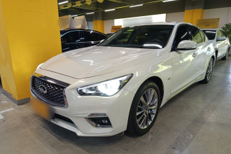 英菲尼迪Q50L 2021款 2.0T 逸享版
