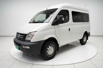 上汽大通MAXUS 新途V80 2019款 2.5T经典款AMT傲运通短轴中顶5/6座