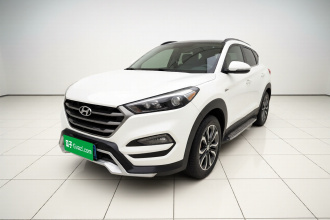 现代 途胜 2015款 1.6T 双离合两驱领先型