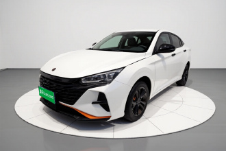 东风风神 奕炫 2023款 马赫版 1.5L 自动追风版