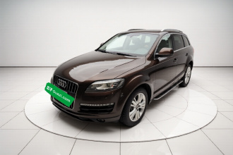 奥迪Q7 2011款 3.0 TFSI 舒适型(200kW)