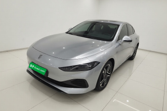 荣威D7 2023款 DMH 125km 旗舰版