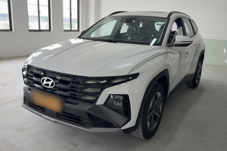 现代 2025款 途胜L 1.5T 精英版